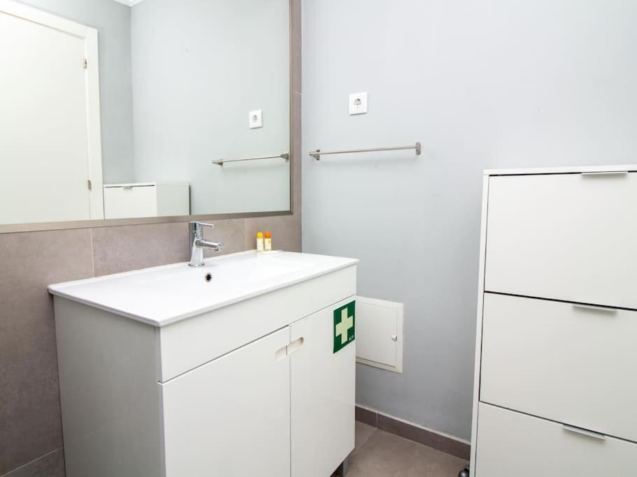 Old Town II Apartment - Top Location & Downtown Albufeira Bagian luar foto