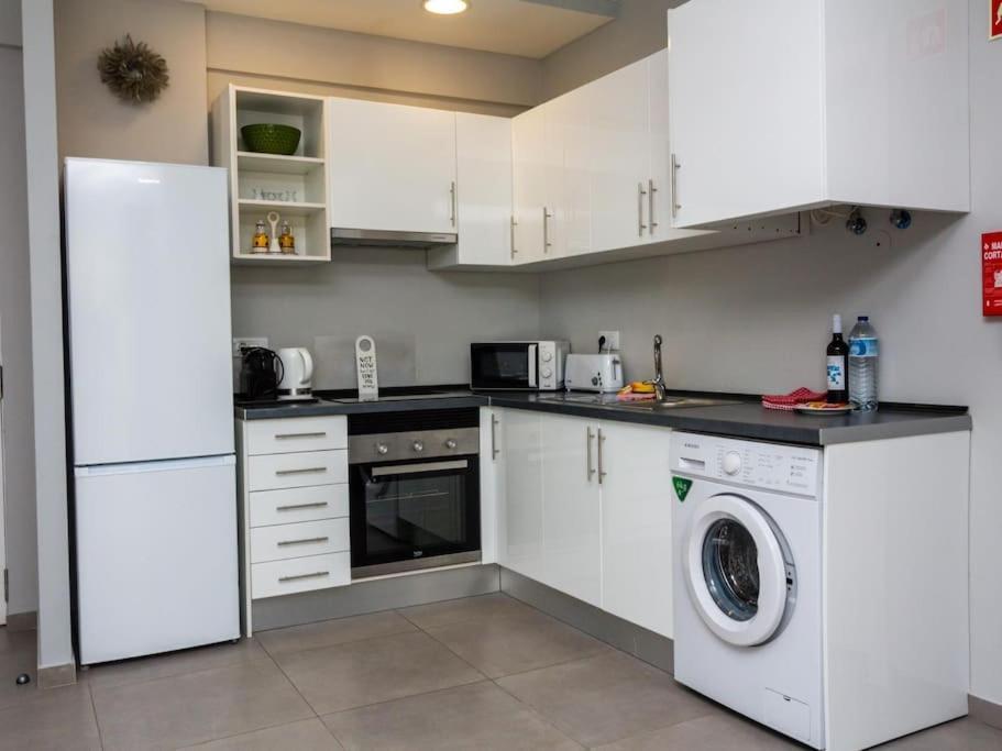 Old Town II Apartment - Top Location & Downtown Albufeira Bagian luar foto